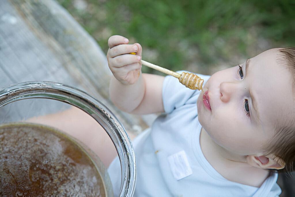🍯Μέλι Και Παιδιά – Το «Χρυσό Φάρμακο» Της Φύσης